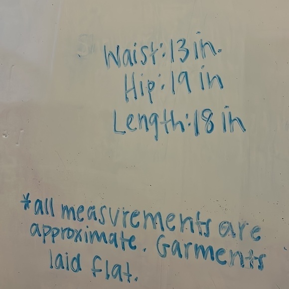 Express Black And White Animal Print Mini Skort, Size 2 - Picture 10 of 10